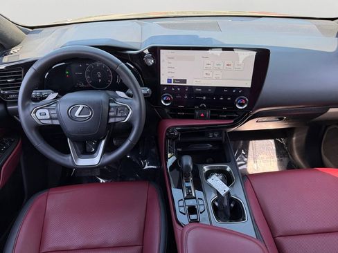 Used 2022 Lexus NX 350 AWD image 12