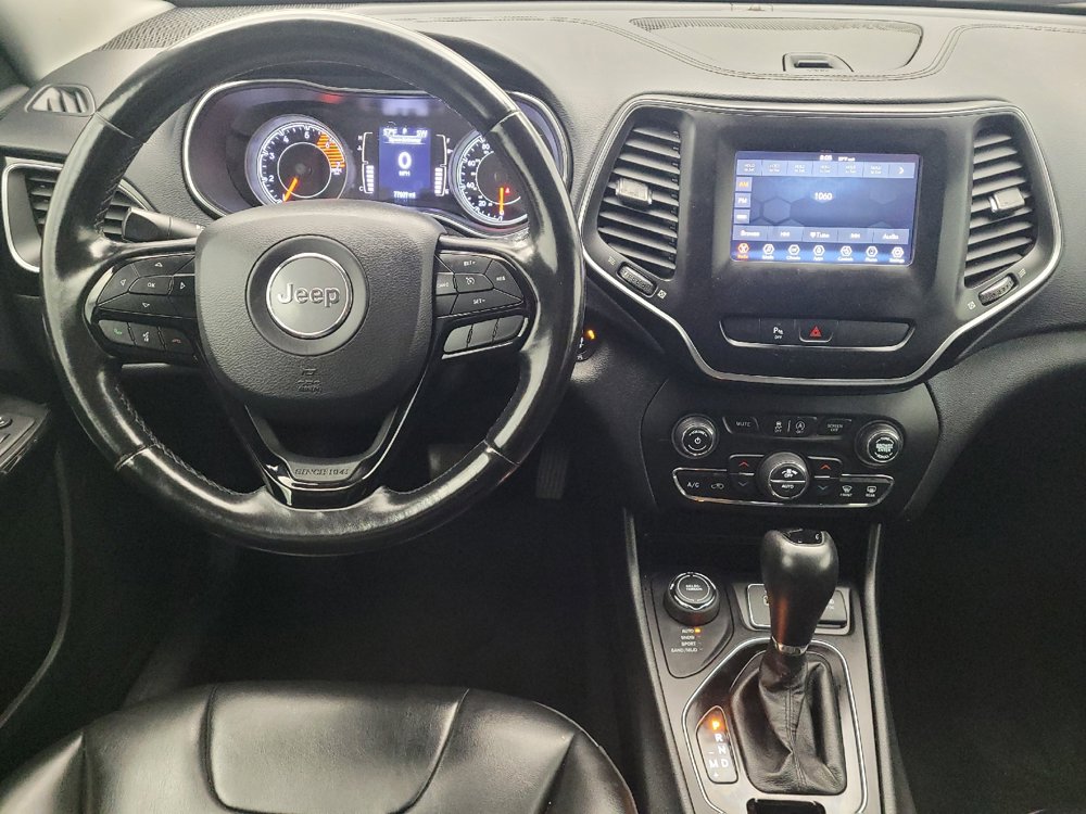 Used 2020 Jeep Cherokee Latitude Plus AWD/4WD image 22