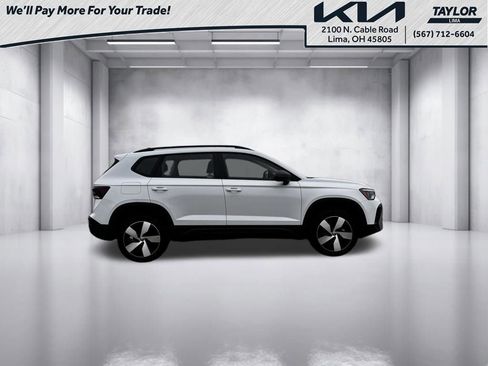 Used 2025 Volkswagen Taos S image 17