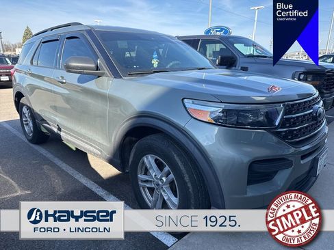 Used 2020 Ford Explorer XLT image 1