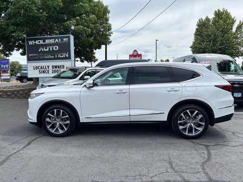 Used 2024 Acura MDX SH-AWD w/ Technology Package image 2