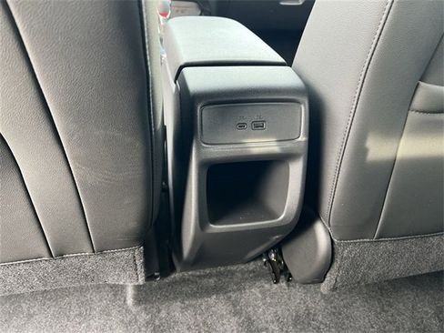 Certified 2024 Chevrolet Trax RS w/ Driver Confidence Package image 19