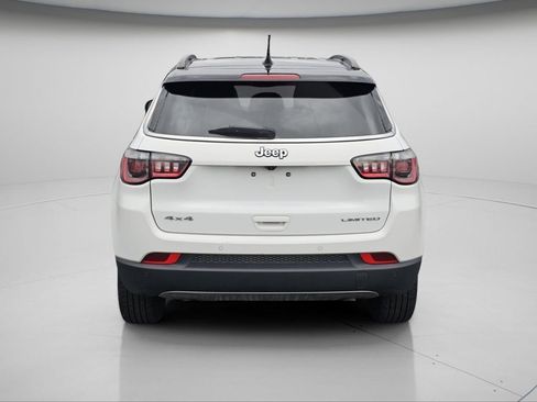 Used 2024 Jeep Compass Limited image 23