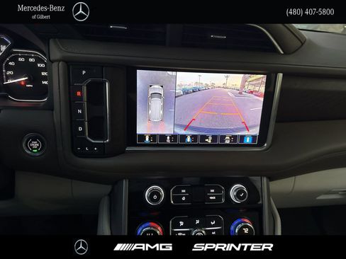 Used 2021 GMC Yukon XL Denali w/ Denali Premium Package image 28