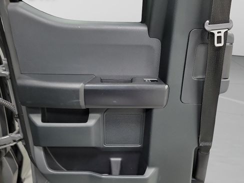 Used 2021 Ford F150 XL w/ Equipment Group 101A High RWD image 10