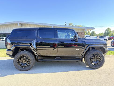 New 2026 GMC Hummer EV SUV image 7