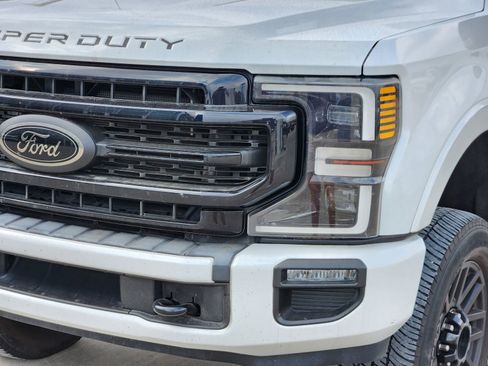 Used 2021 Ford F250 Lariat image 9