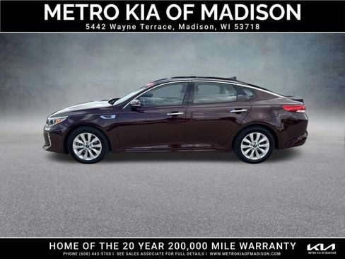 Used 2017 Kia Optima EX w/ Premium Package FWD image 3