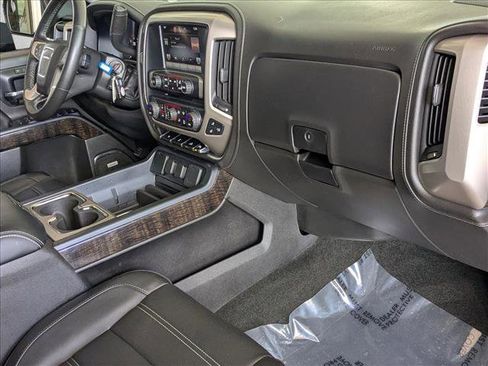 Used 2014 GMC Sierra 1500 Denali image 20