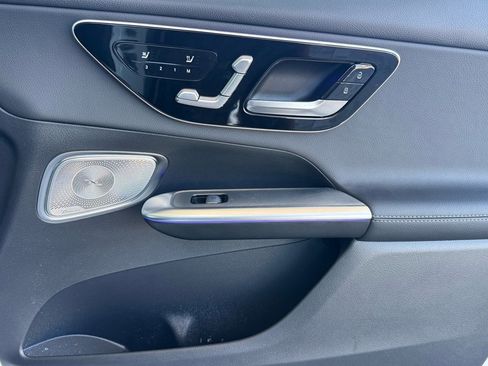 Certified 2025 Mercedes-Benz GLC 300 GLC 300 image 26