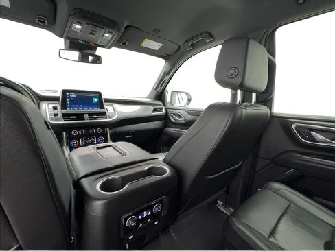Used 2024 Chevrolet Tahoe LT RWD image 43