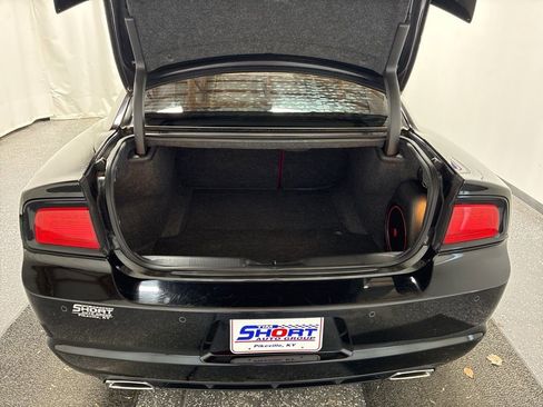 Used 2012 Dodge Charger R/T image 6