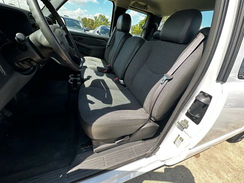 Used 2005 Chevrolet Silverado 1500 W/T image 20