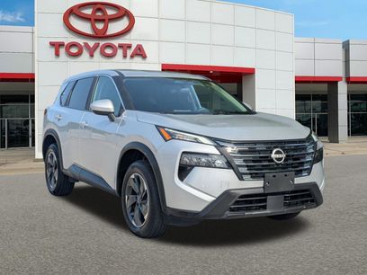 Used 2025 Nissan Rogue SV
