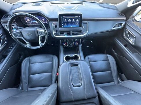 Certified 2024 Chevrolet Tahoe Z71 w/ Luxury Package AWD/4WD image 19