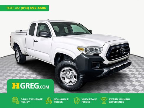 Used 2020 Toyota Tacoma SR image 1