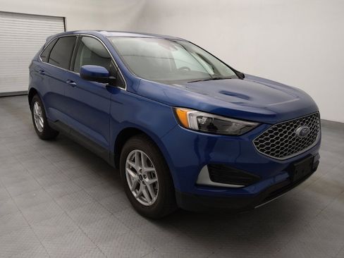 Used 2024 Ford Edge SEL image 13