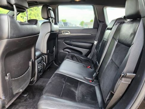 Used 2015 Jeep Grand Cherokee Altitude AWD/4WD image 16