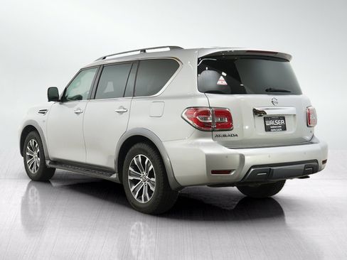 Used 2019 Nissan Armada SL w/ Premium Package AWD/4WD image 3