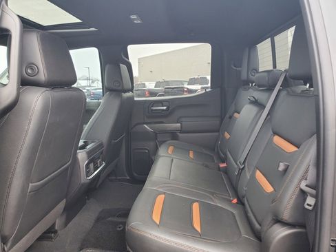 Used 2022 GMC Sierra 1500 AT4 w/ AT4 Preferred Package image 31