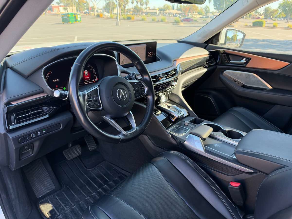 Used 2022 Acura MDX w/ Technology Package AWD/4WD image 15
