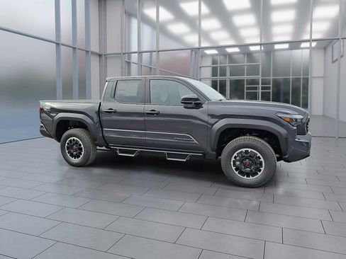 New 2026 Toyota Tacoma TRD Off-Road image 6