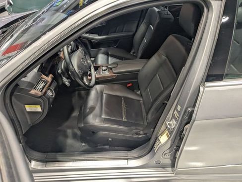 Used 2011 Mercedes-Benz E 350 4MATIC Sedan image 23