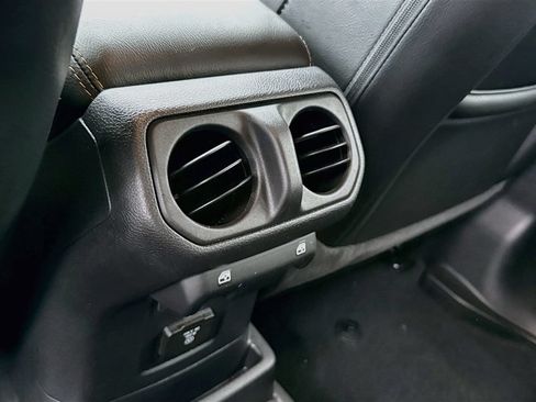 Certified 2023 Jeep Wrangler Unlimited Sahara AWD/4WD image 28