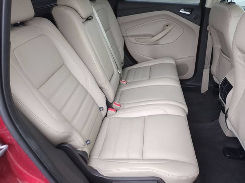 Used 2017 Ford Escape SE w/ SE Leather Comfort Package FWD image 30