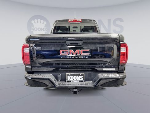 New 2026 GMC Canyon Elevation w/ Convenience Package image 5