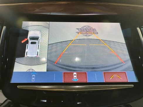 Used 2018 Cadillac Escalade Luxury w/ LPO, Radiant Package image 20