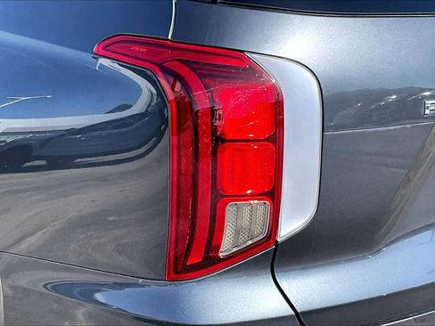 Used 2020 Hyundai Palisade Limited FWD image 25
