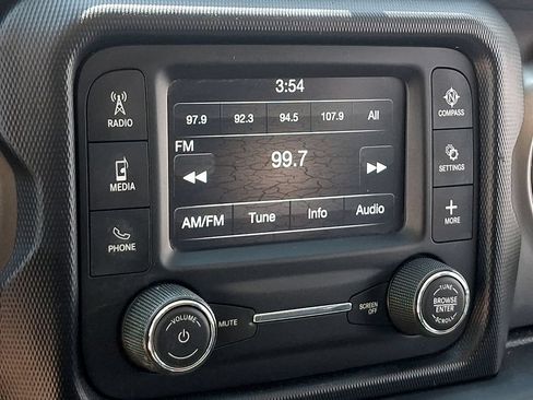 Used 2020 Jeep Wrangler Unlimited Sport S AWD/4WD image 16