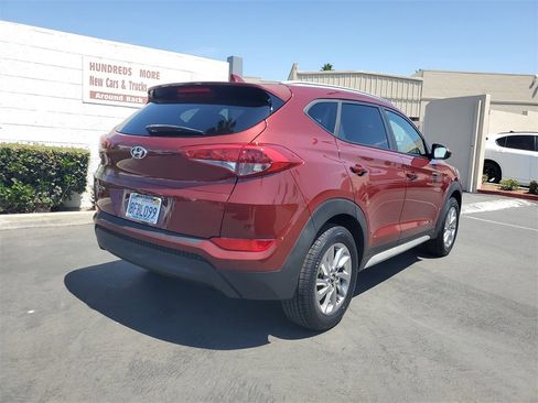 Used 2018 Hyundai Tucson SEL image 4