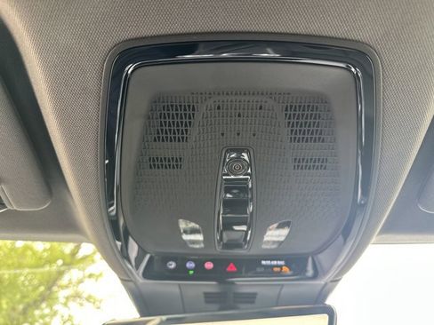 New 2025 Cadillac Optiq Sport 2 w/ LPO, Floor Liner Package image 21