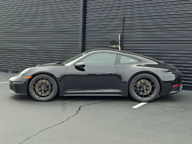 Certified 2026 Porsche 911 Carrera GTS RWD image 2