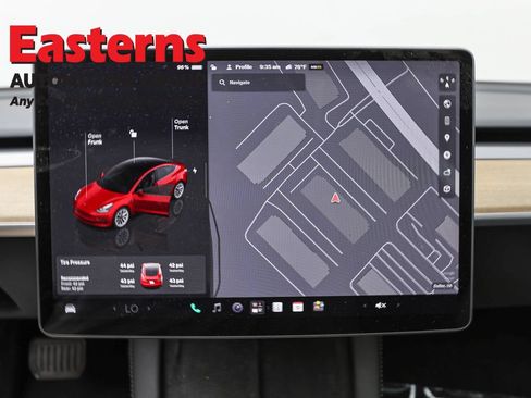 Used 2023 Tesla Model 3 Standard Range RWD image 12