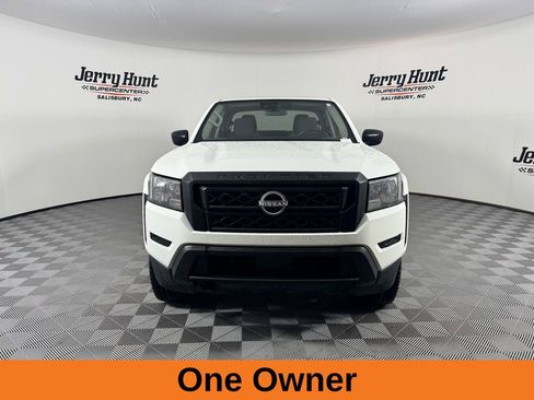 Used 2023 Nissan Frontier S w/ Tow Package image 5