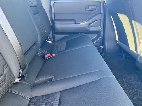 New 2026 Nissan Frontier PRO-4X w/ Pro-4x Convenience Package image 11