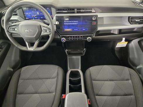 New 2027 Chevrolet Bolt LT w/ Comfort Package FWD image 28
