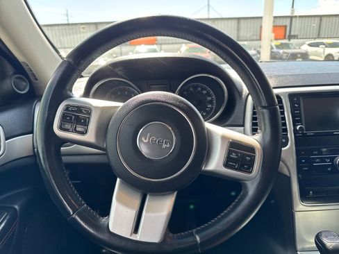 Used 2013 Jeep Grand Cherokee Trailhawk image 14