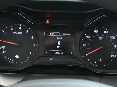 Used 2024 Chevrolet Trax LS FWD image 21