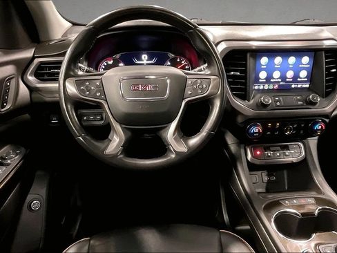 Used 2022 GMC Acadia AT4 w/ Technology Package AWD/4WD image 9