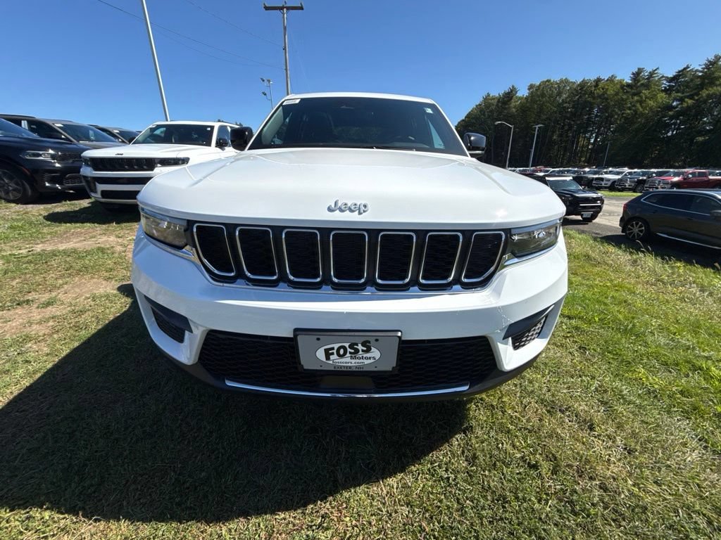 New 2027 Jeep Grand Cherokee Laredo X AWD/4WD image 8