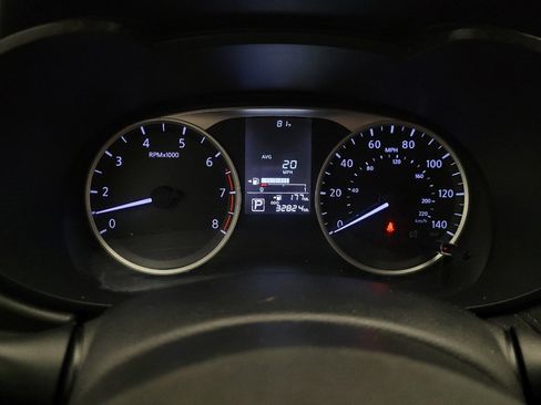 Used 2024 Nissan Versa S w/ Trunk Package FWD image 23