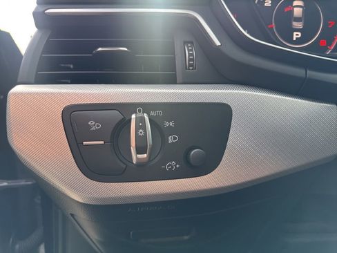 Used 2018 Audi A4 2.0T w/ Premium Plus Package image 19