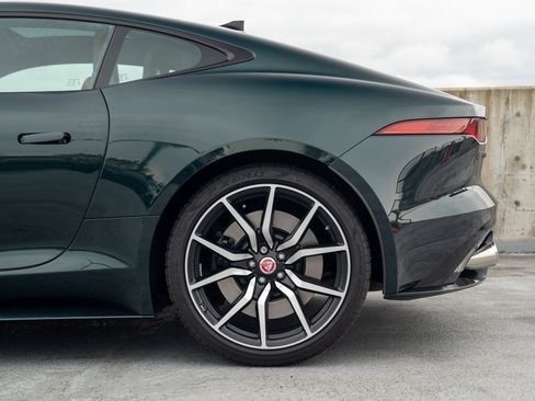 Used 2023 Jaguar F-TYPE R AWD/4WD image 12