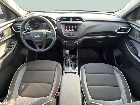 Certified 2023 Chevrolet TrailBlazer LT AWD/4WD image 27