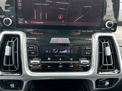 Used 2021 Kia Sorento SX Prestige AWD/4WD image 39