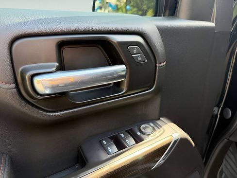 Used 2021 Chevrolet Silverado 1500 LT Trail Boss AWD/4WD image 22